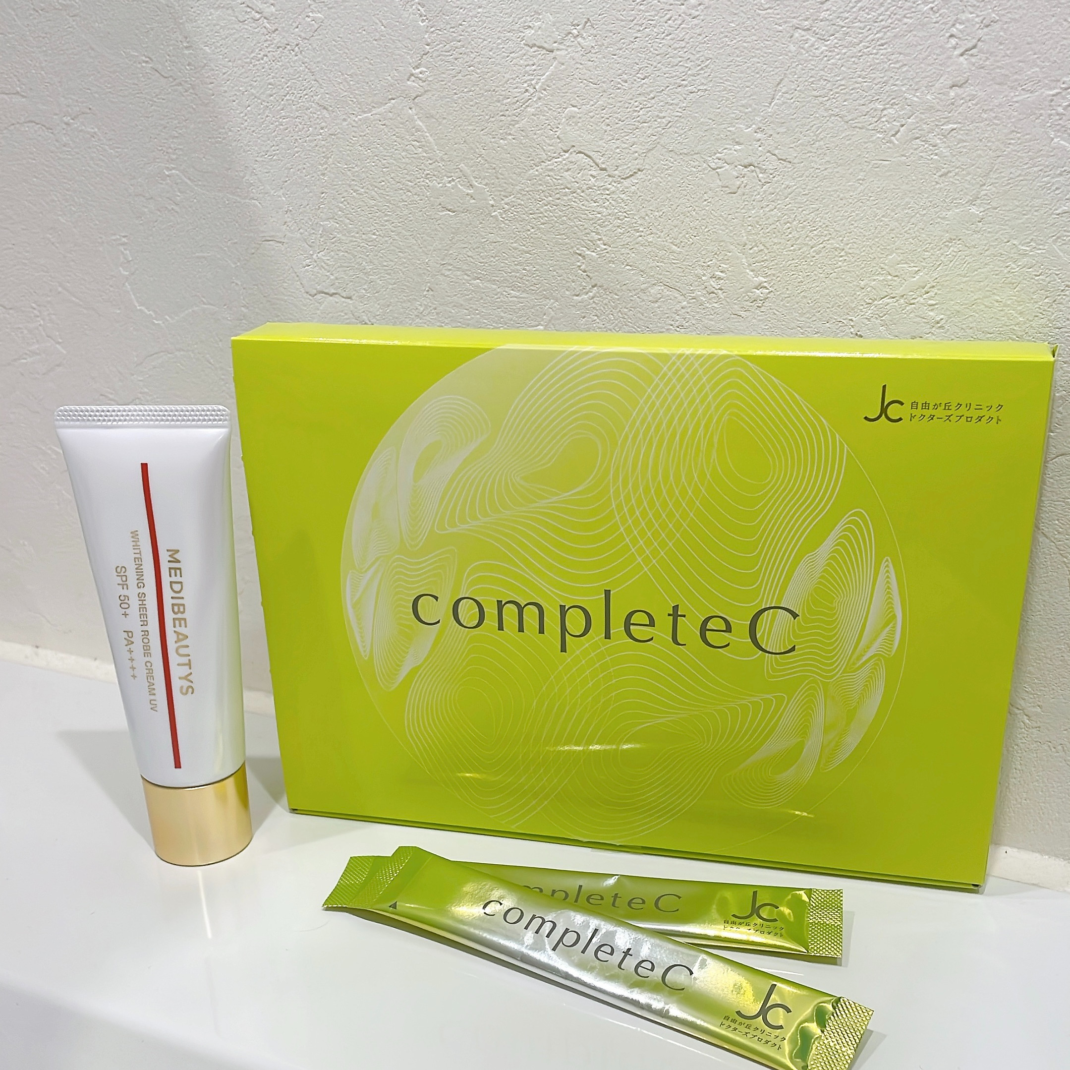 紫外線対策はお肌も髪にもこれ！